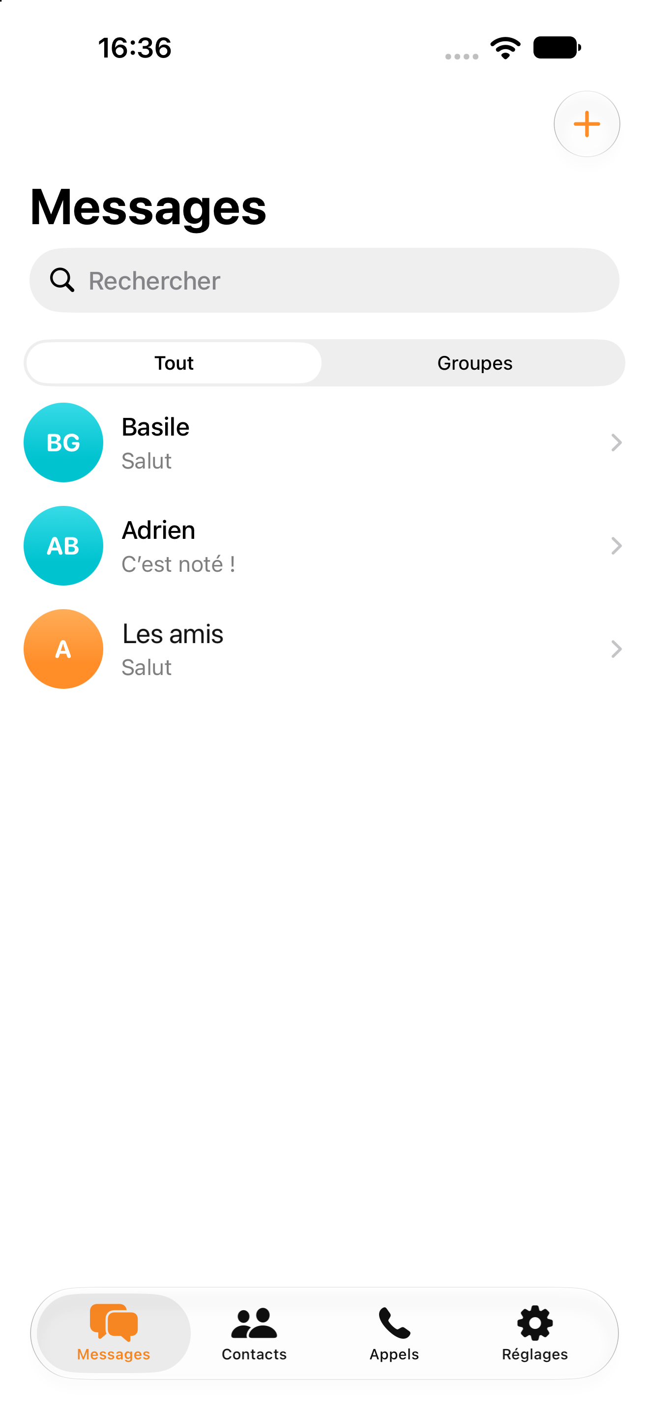 Capture de l’écran Messages de Télégraphe montrant les conversations et les groupes